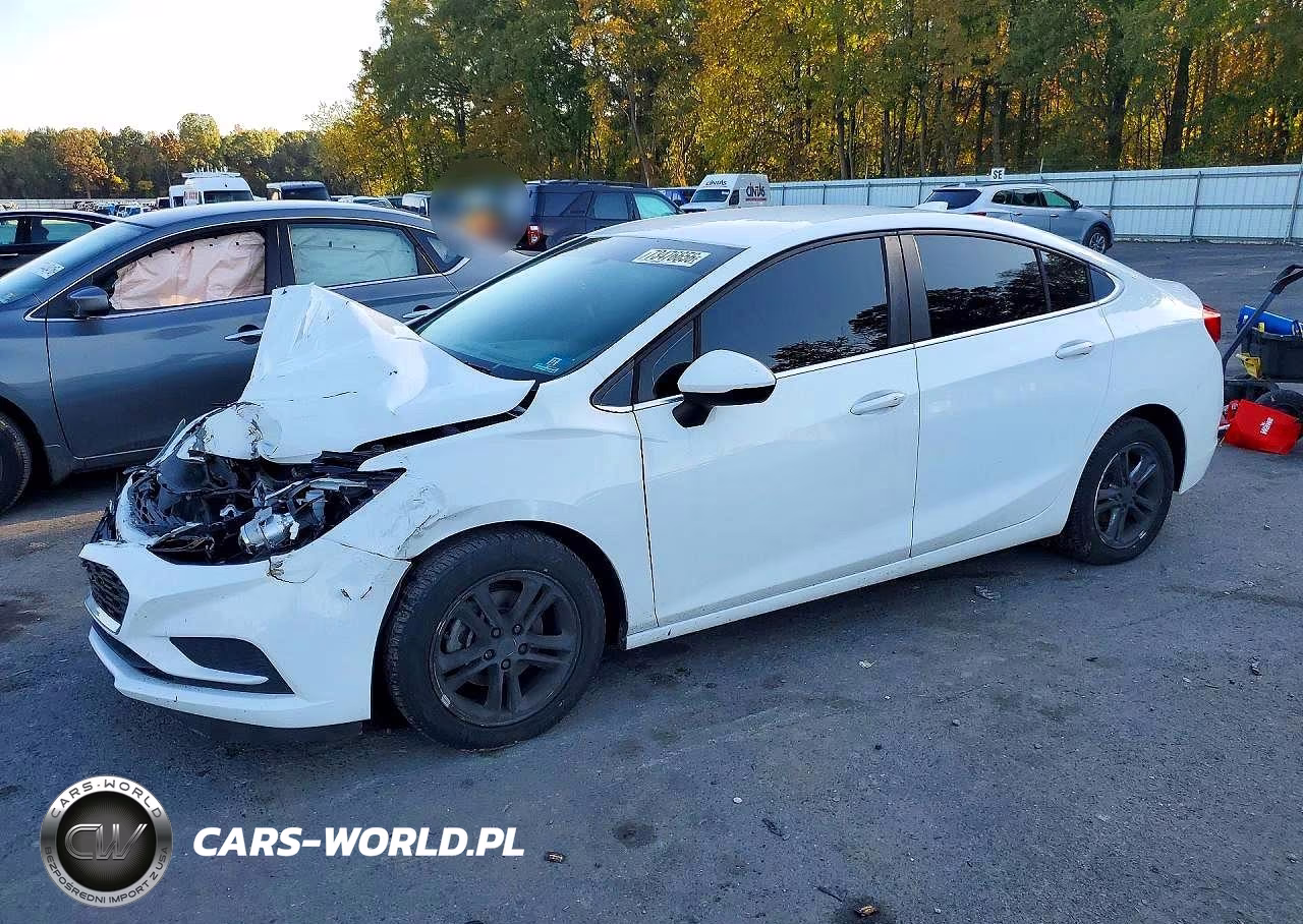 2016 Chevrolet Cruze Lt VIN:1G1BE5SM9G7268661 - 1