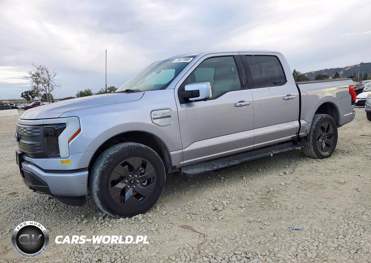 2022 Ford F150 Lightning Lariat – zdjęcie 1 z 12
