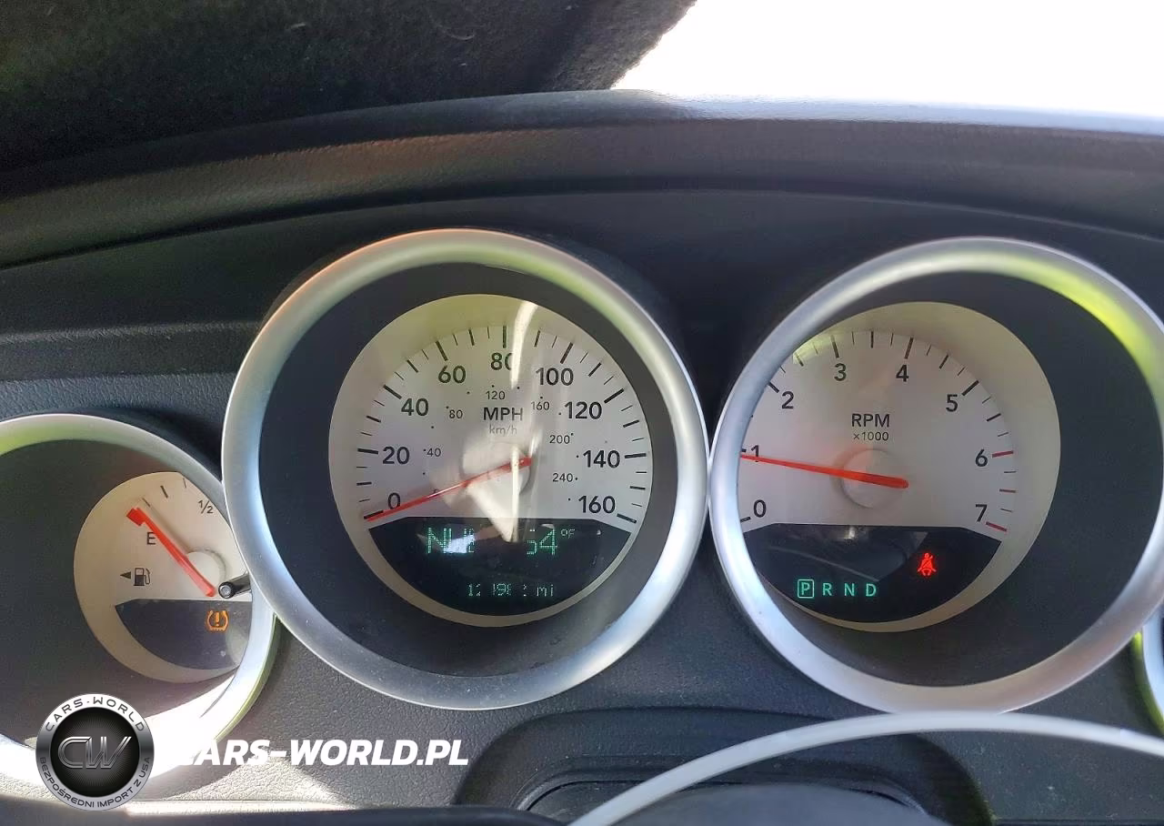 2006 Dodge Charger R-T VIN:2B3LA53HX6H301406 - 9