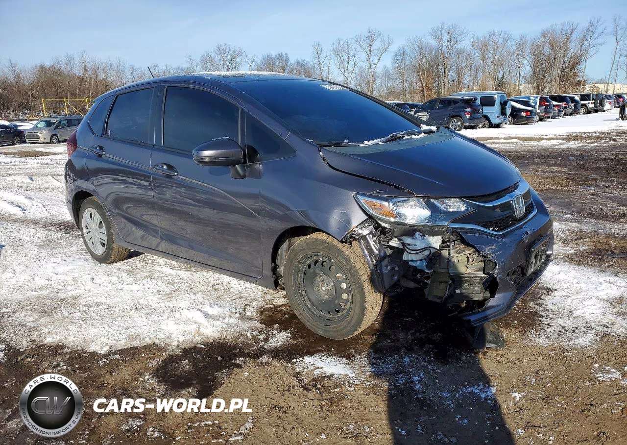 2019 Honda Fit Lx VIN:3HGGK5H44KM727625 - 4