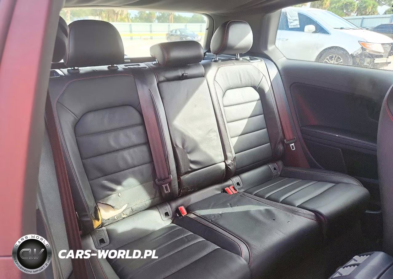 2015 Volkswagen Gti VIN:3VWTT7AU1FM087487 - 10