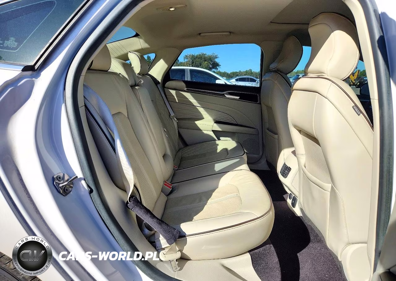 2017 Ford Fusion Titanium VIN:3FA6P0K96HR353250 - 10