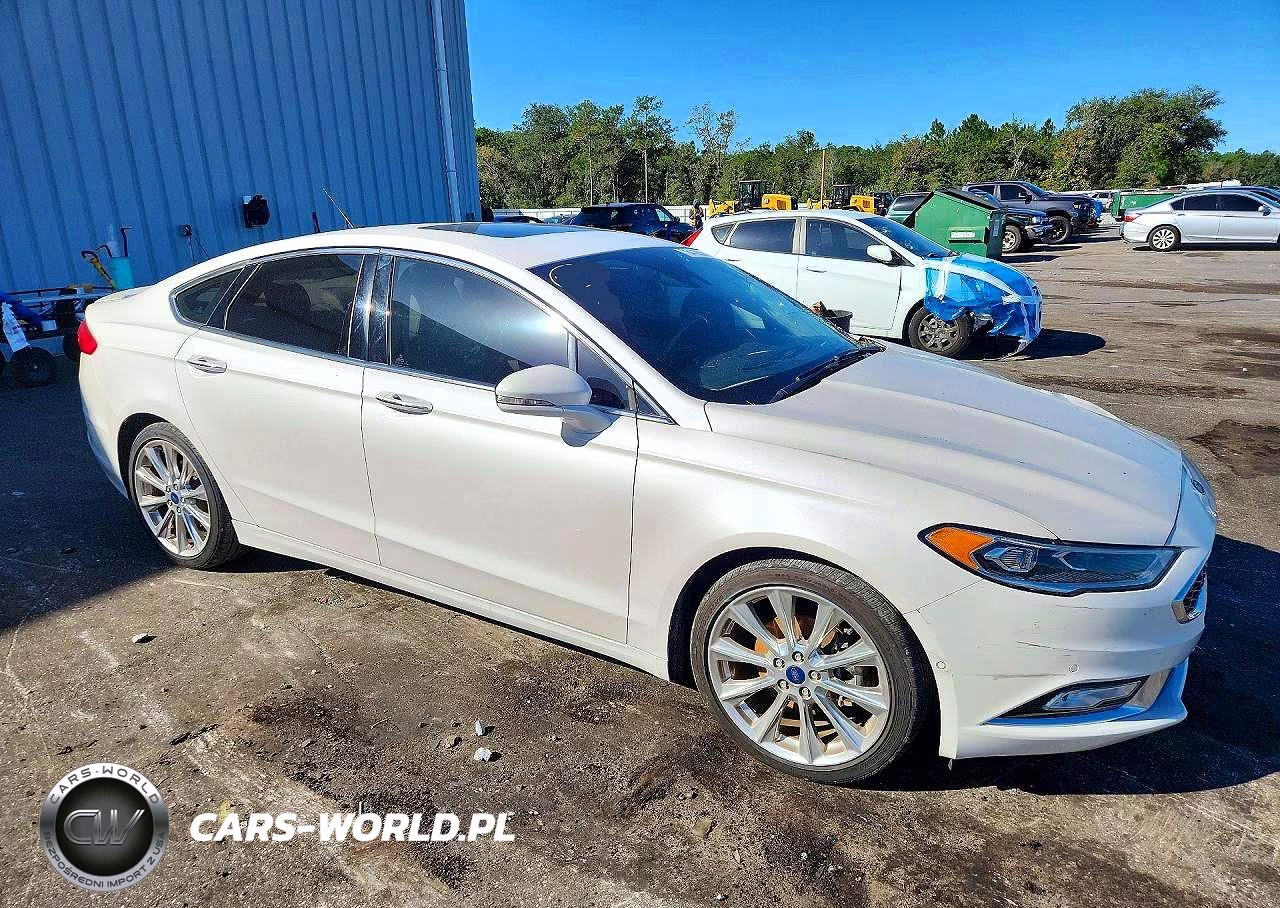 2017 Ford Fusion Titanium VIN:3FA6P0K96HR353250 - 4