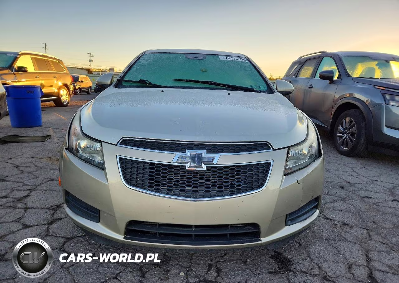 2014 Chevrolet Cruze Lt VIN:1G1PC5SBXE7362653 - 5