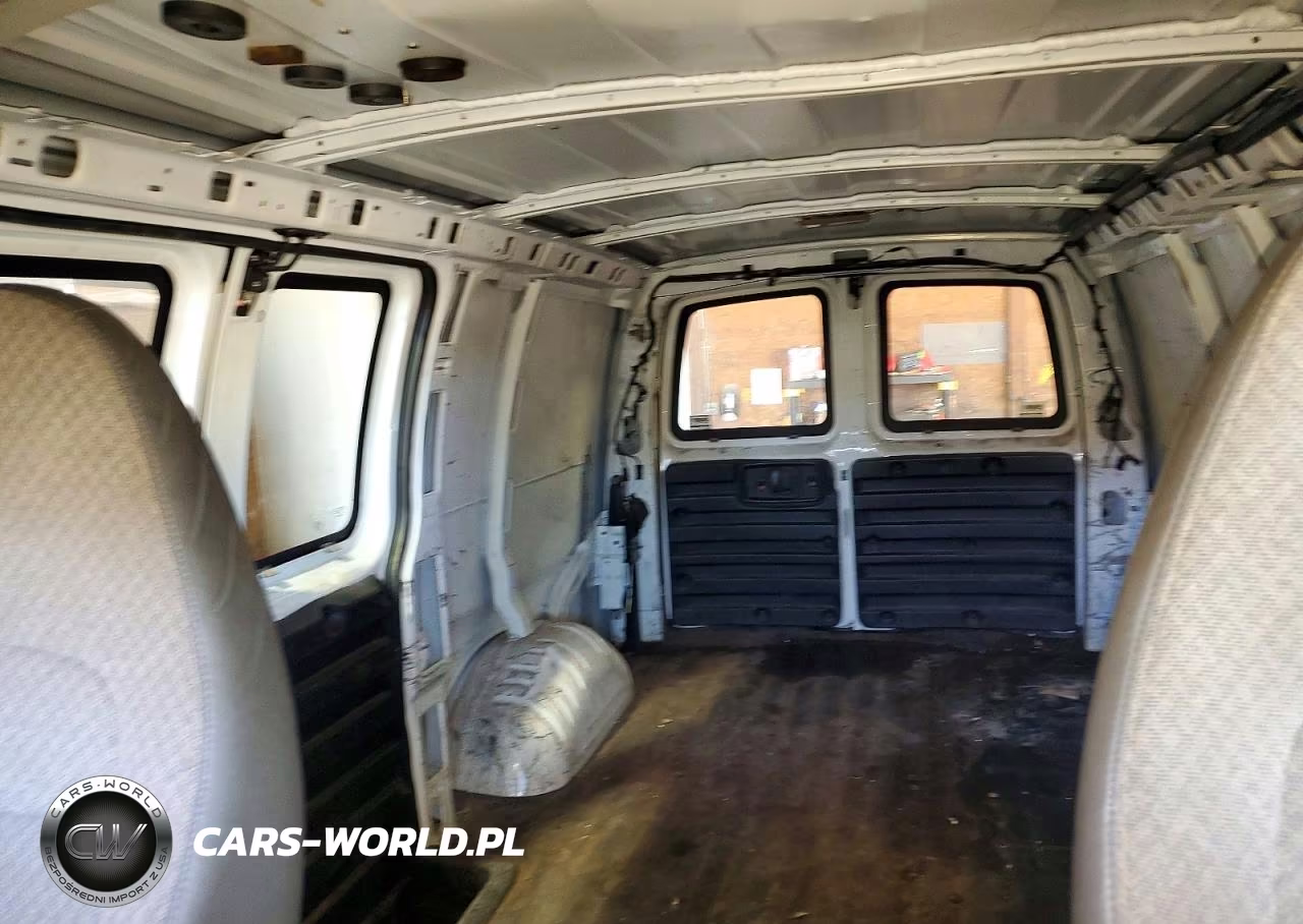 2011 Chevrolet Express G1500 VIN:1GCSGAFX3B1187794 - 10
