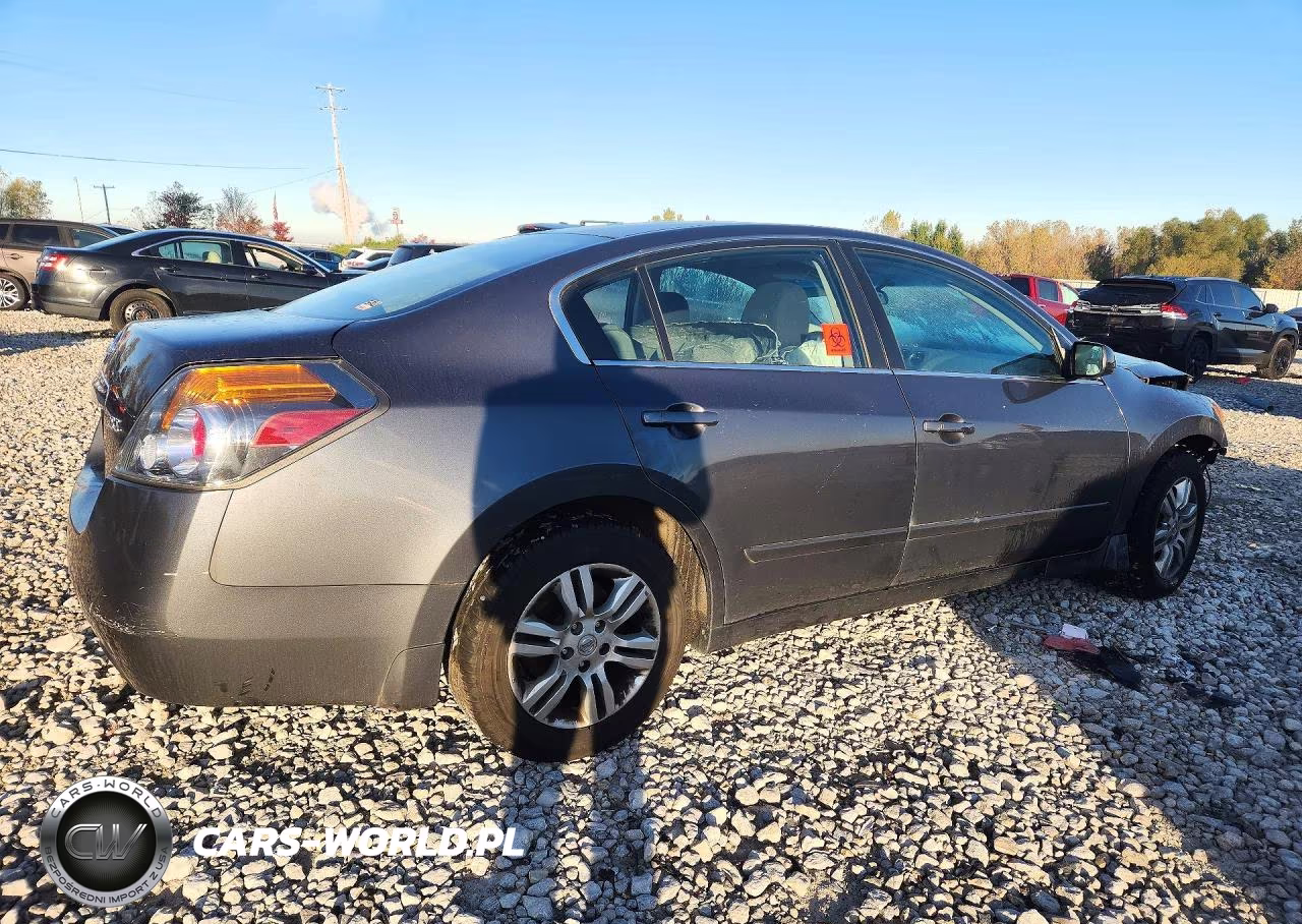 2012 Nissan Altima 2.5 VIN:1N4AL2AP8CC138462 - 3