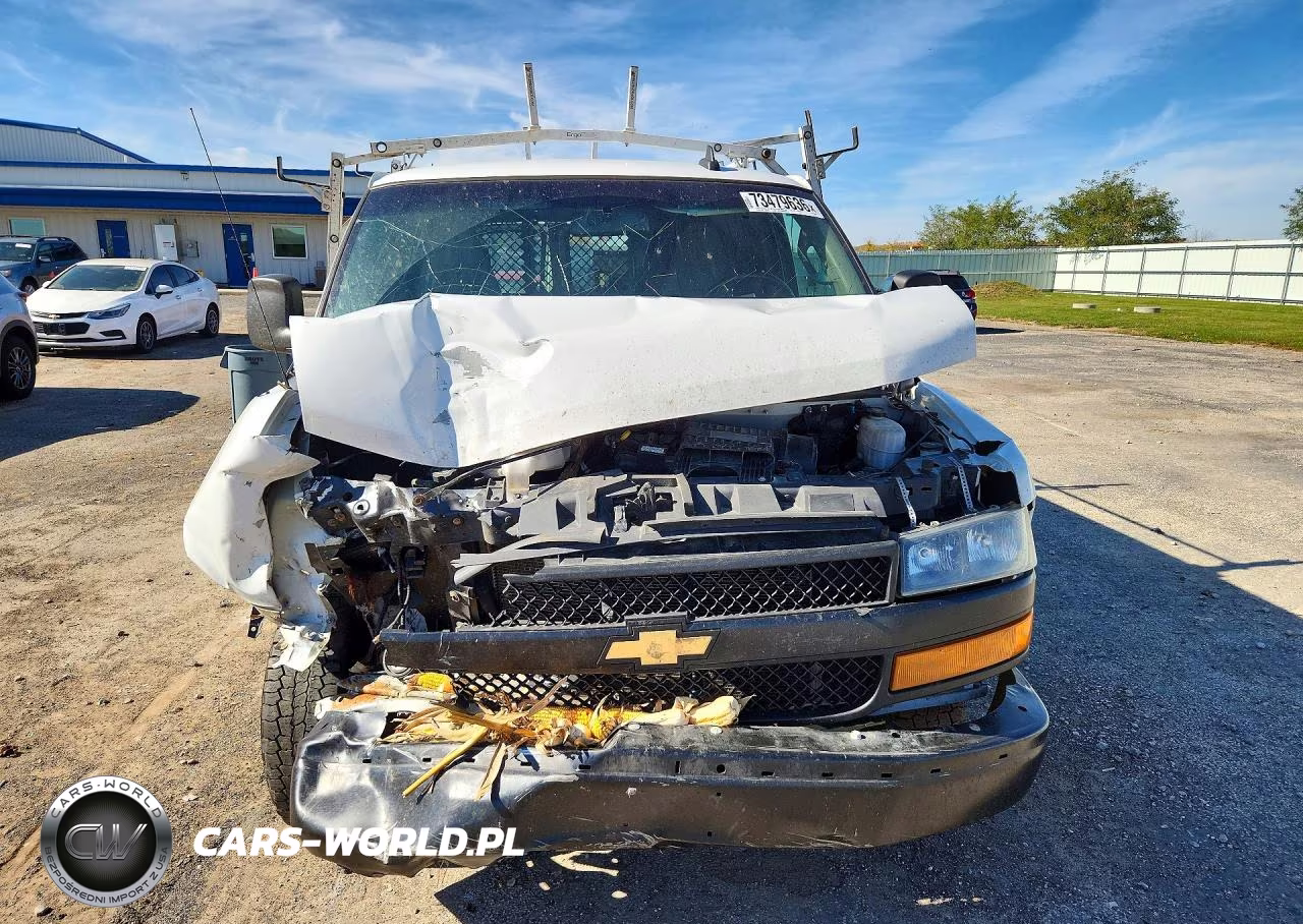 2020 Chevrolet Express VIN:1GCWGAFG6L1194533 - 5