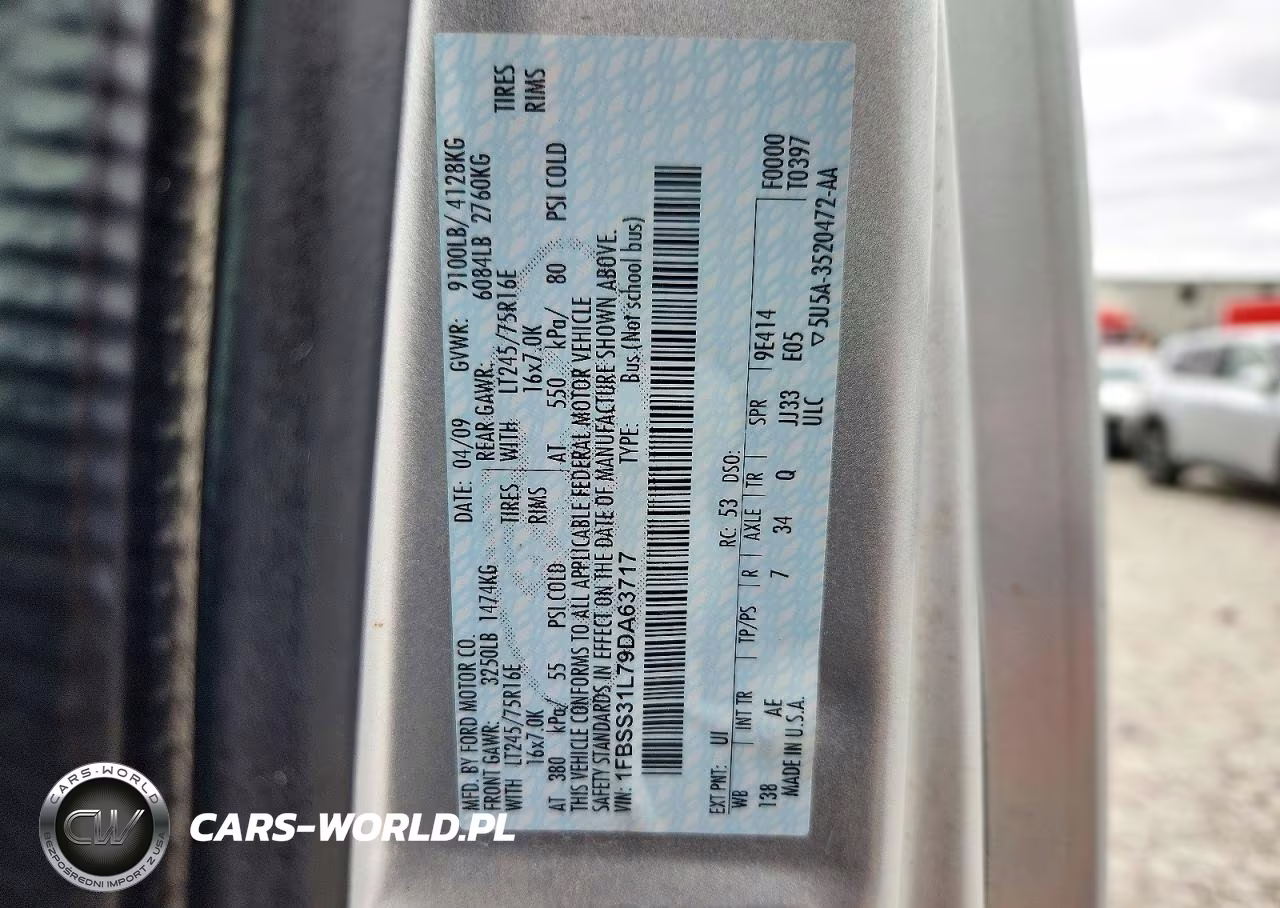 2009 Ford Econoline E350 Super Duty Wagon VIN:1FBSS31L79DA63717 - 13