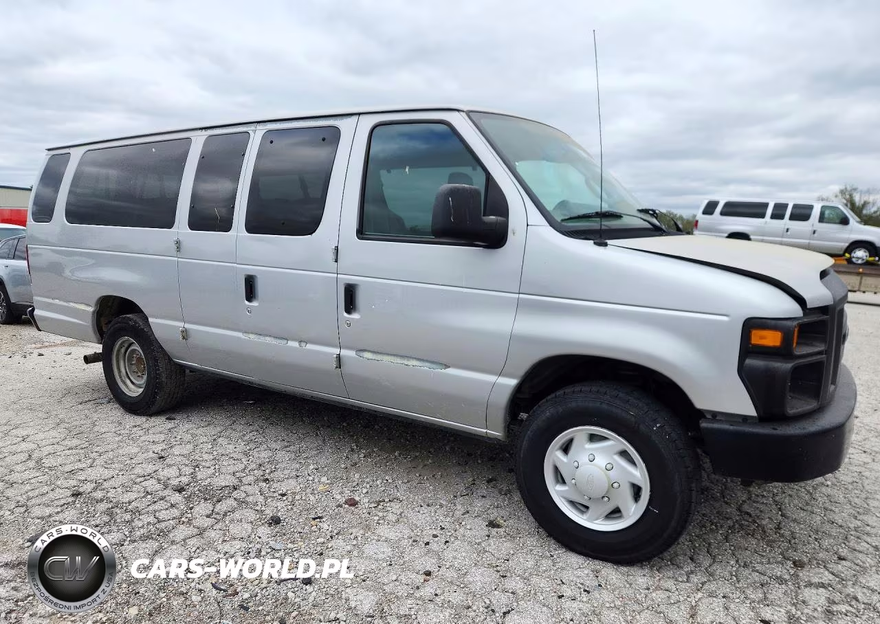 2009 Ford Econoline E350 Super Duty Wagon VIN:1FBSS31L79DA63717 - 4