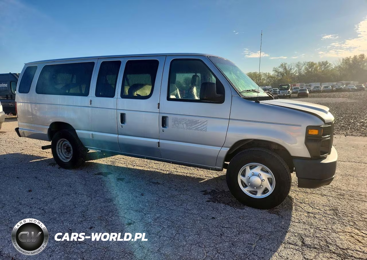 2013 Ford Econoline E350 Super Duty Wagon VIN:1FBSS3BL1DDA48931 - 4