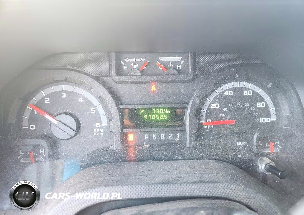2013 Ford Econoline E350 Super Duty Wagon VIN:1FBSS3BL1DDA48931 - 9