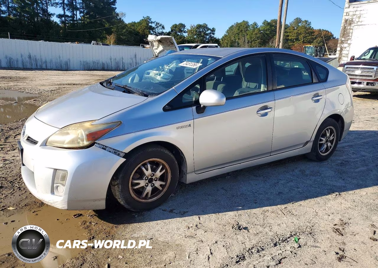 2011 Toyota Prius Two VIN:JTDKN3DU1B0258619 - 1