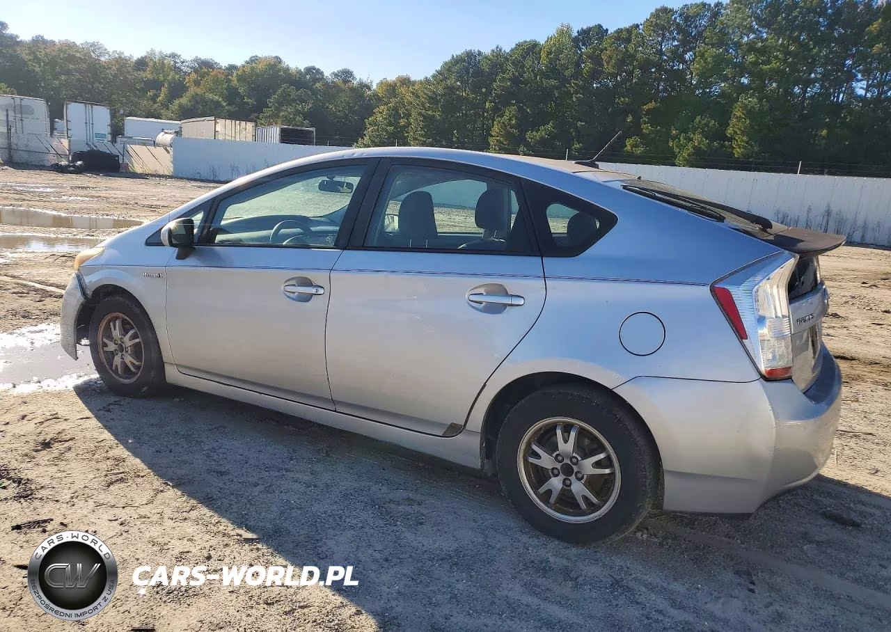 2011 Toyota Prius Two VIN:JTDKN3DU1B0258619 - 2