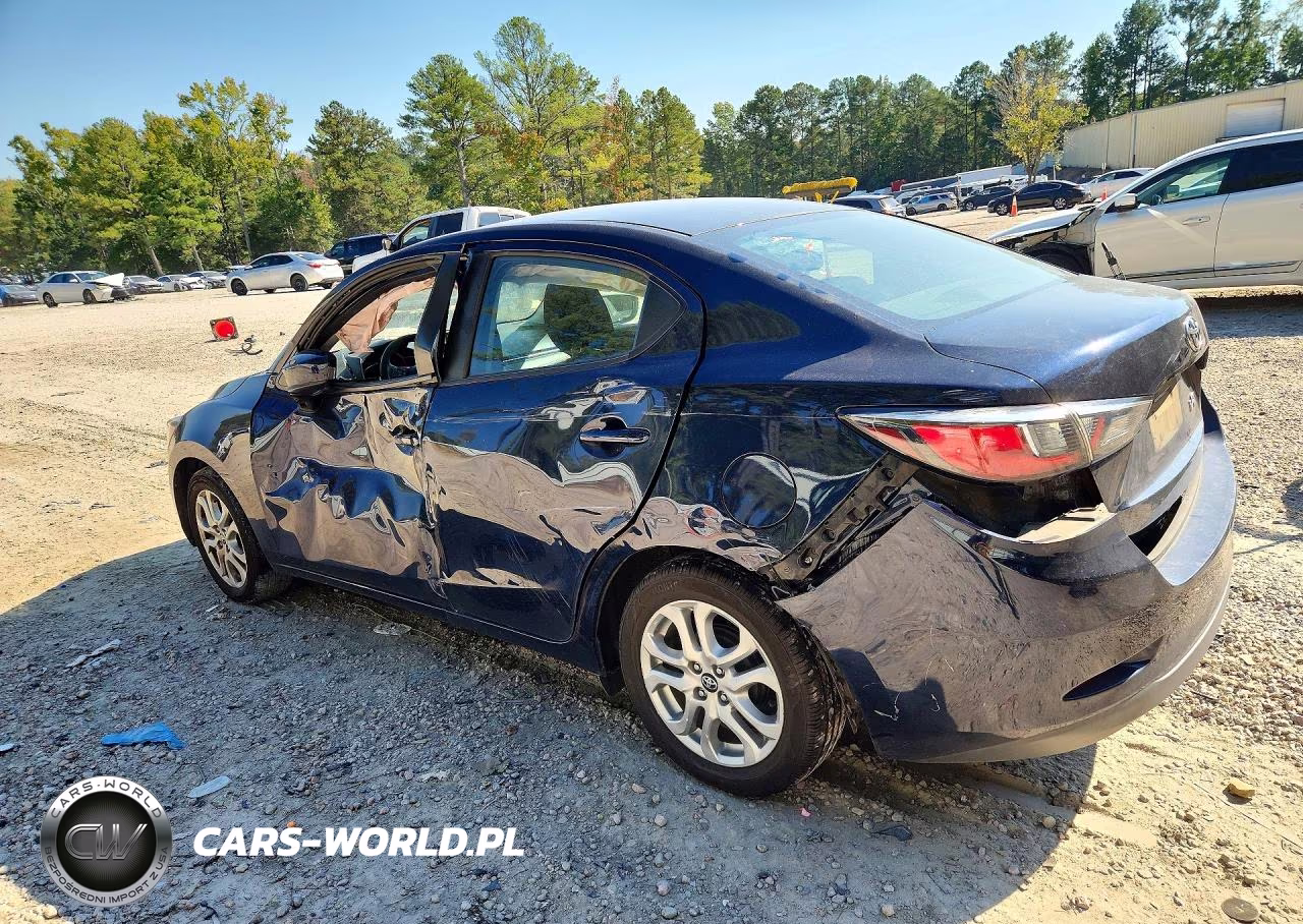 2018 Toyota Yaris Ia Base VIN:3MYDLBYV3JY317381 - 2