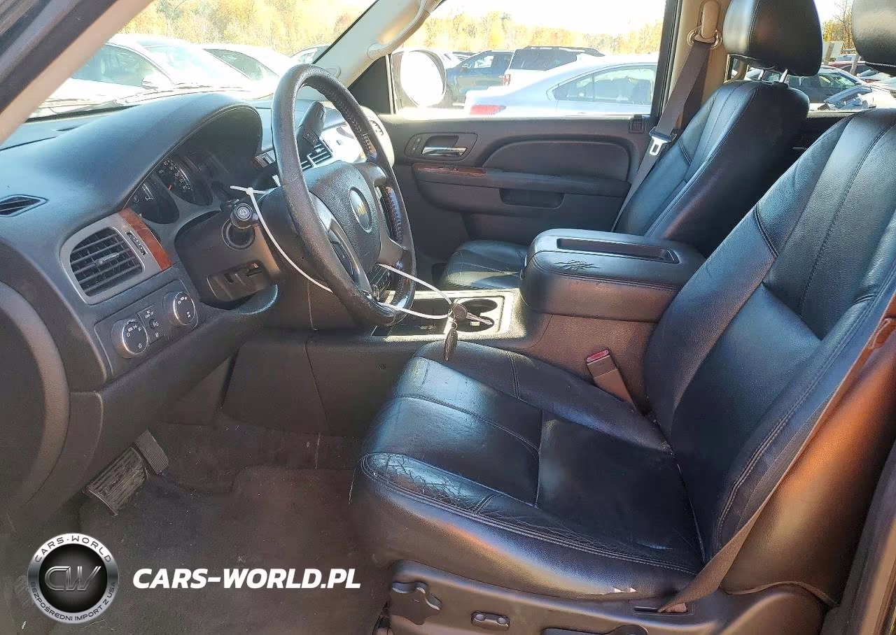 2013 Chevrolet Suburban K1500 Lt VIN:1GNSKJE70DR123451 - 7