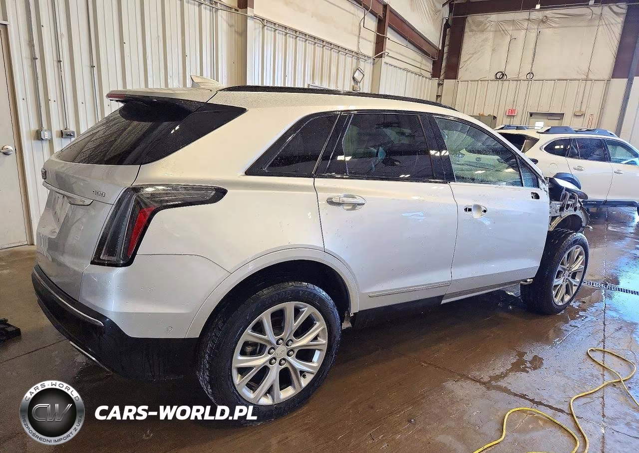 2020 Cadillac Xt5 Sport VIN:1GYKNGRS5LZ124914 - 3