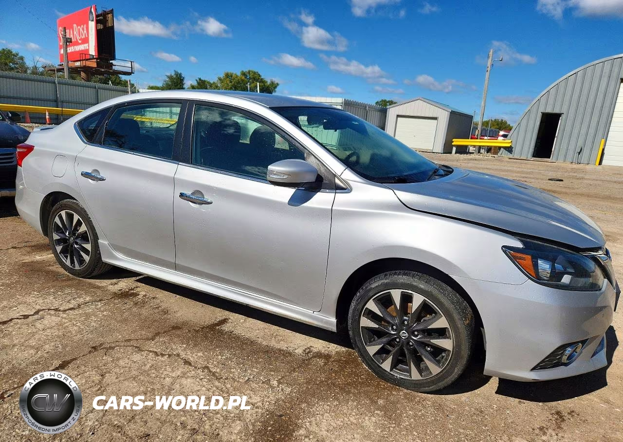 2017 Nissan Sentra Sr VIN:3N1AB7AP4HY252602 - 4