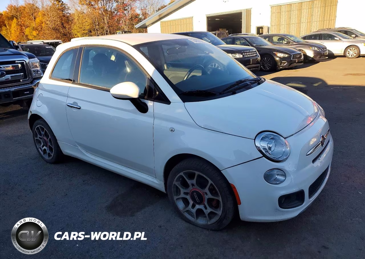2015 Fiat 500 Sport VIN:3C3CFFBRXFT721744 - 4