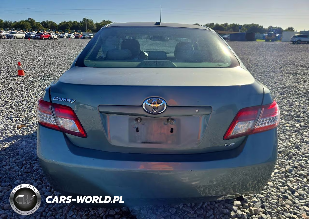 2010 Toyota Camry Le VIN:JTNBF3EK3A3000850 - 6