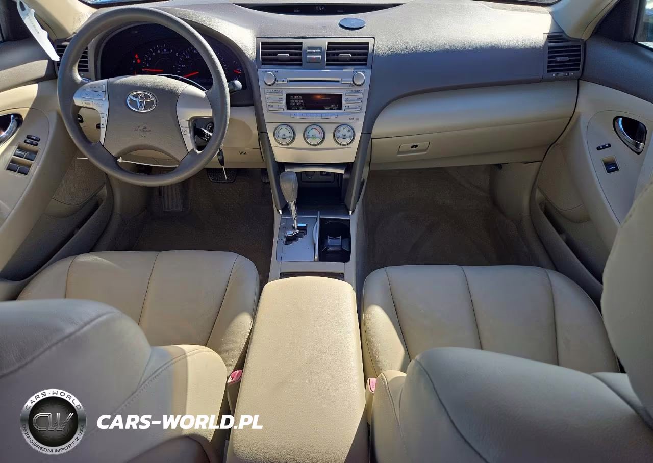 2010 Toyota Camry Le VIN:JTNBF3EK3A3000850 - 8