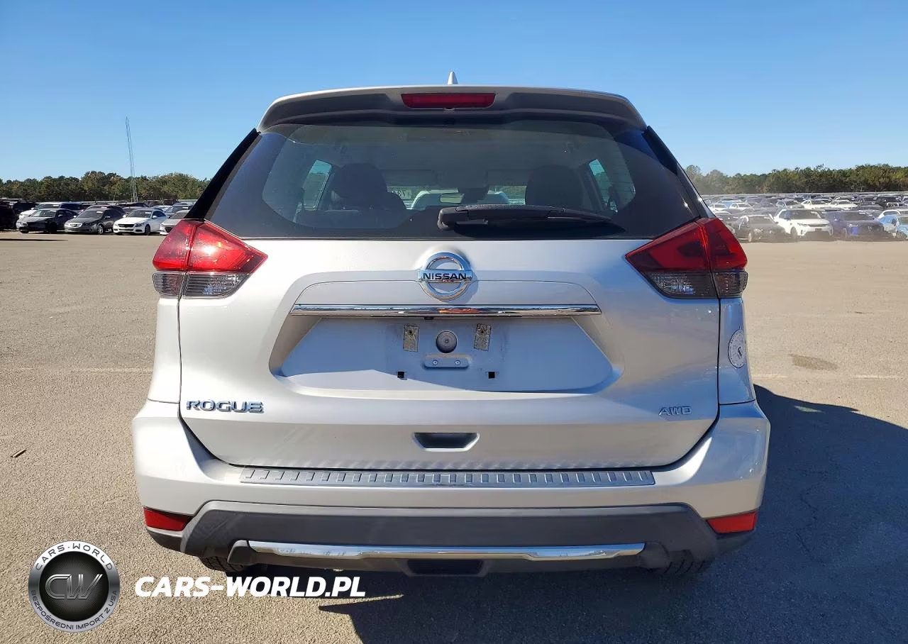 2019 Nissan Rogue S VIN:5N1AT2MV6KC814941 - 6