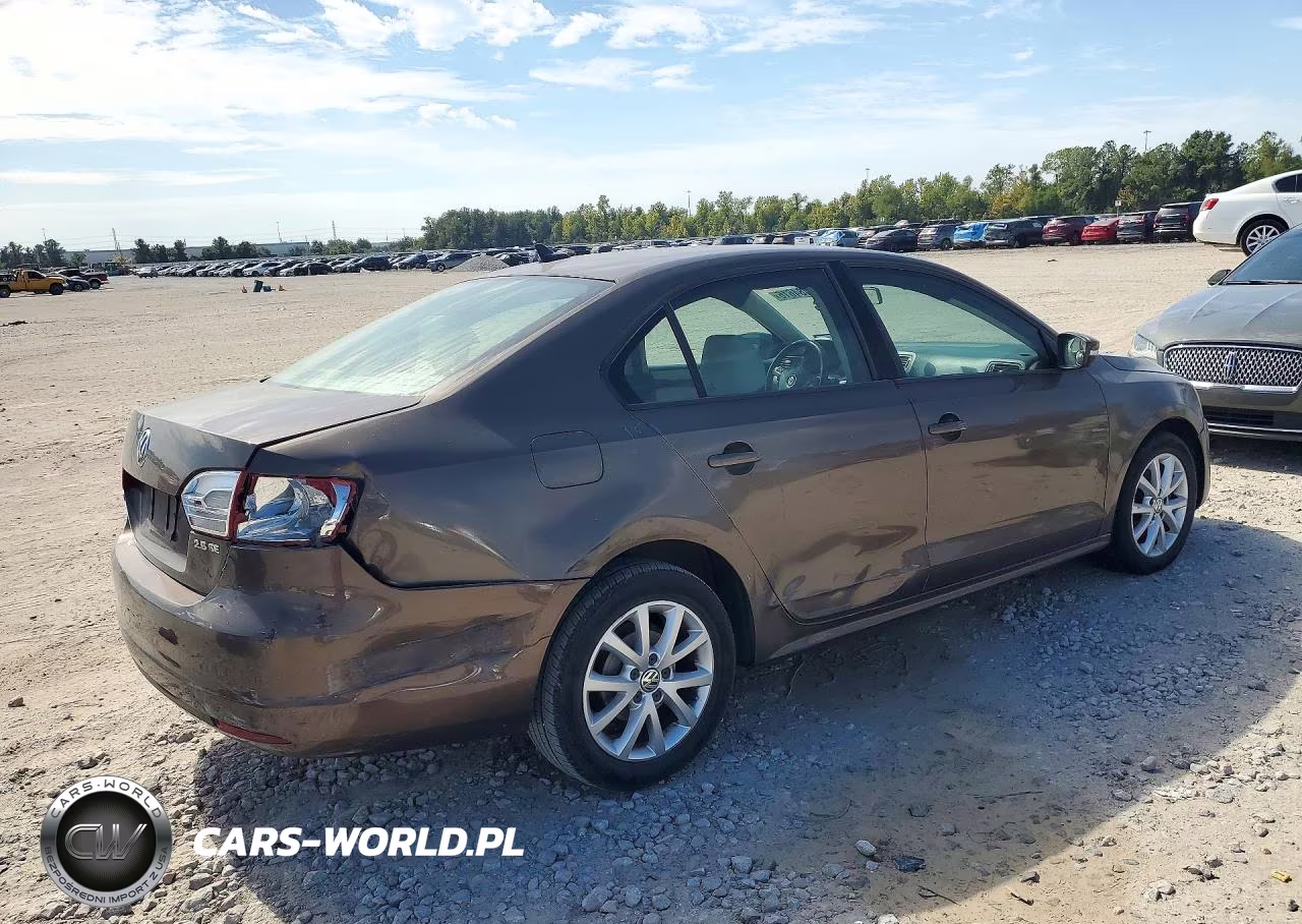 2011 Volkswagen Jetta Se VIN:3VWDX7AJ0BM344082 - 3