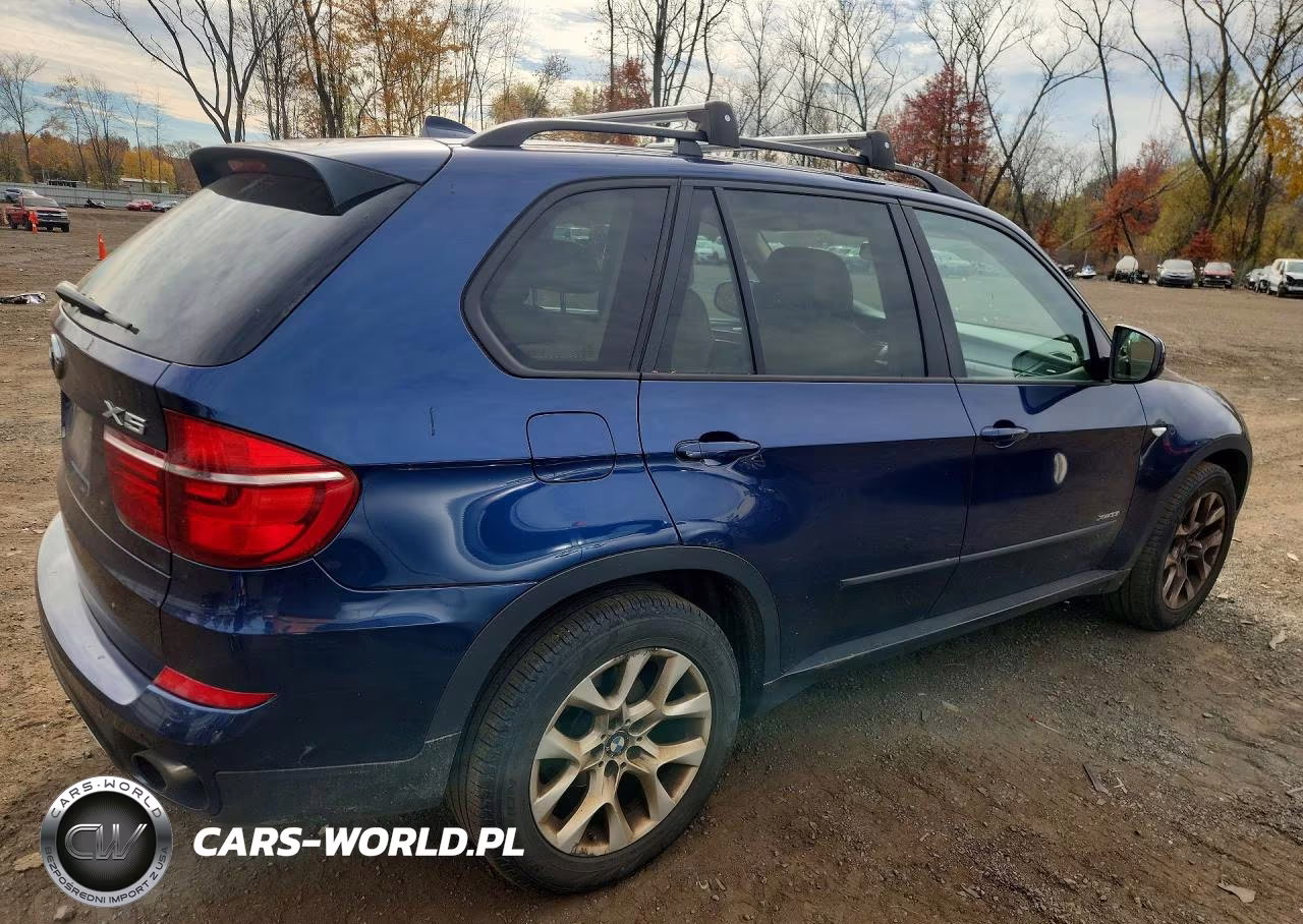 2012 BMW X5 xDrive35I VIN:5UXZV4C51CL759541 - 3