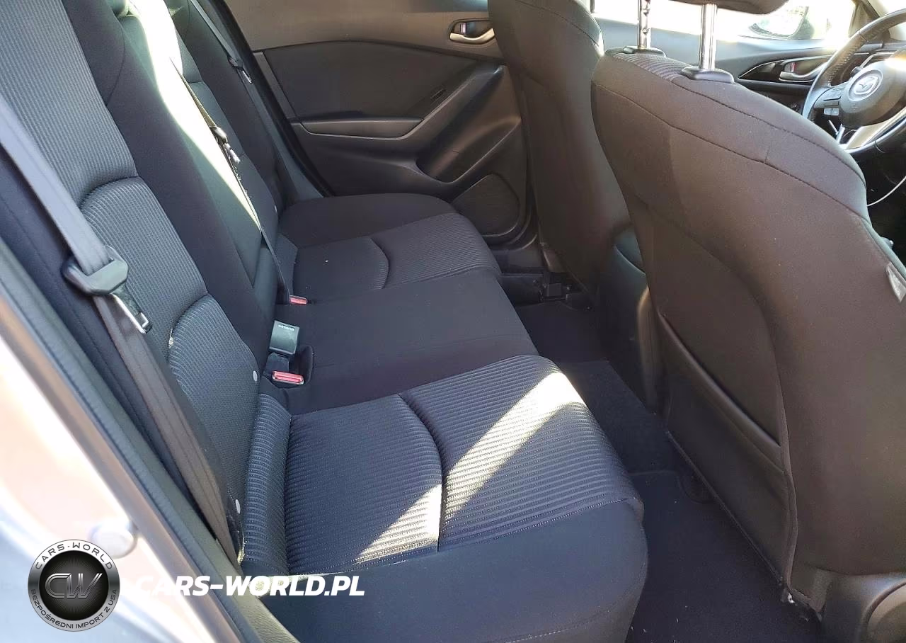 2015 Mazda 3 Touring VIN:3MZBM1L72FM207052 - 10
