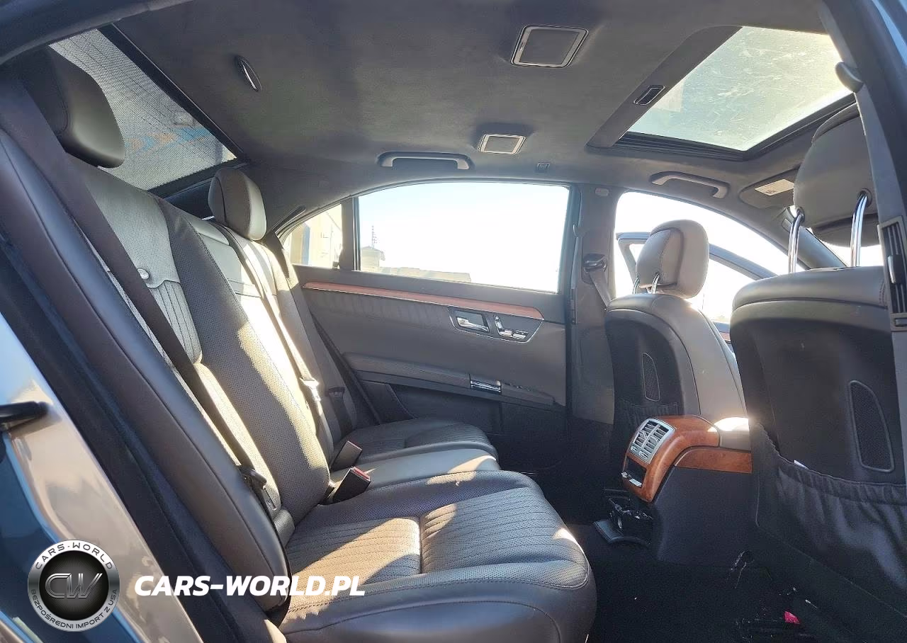 2007 Mercedes-Benz S 550 VIN:WDDNG71X87A116370 - 10