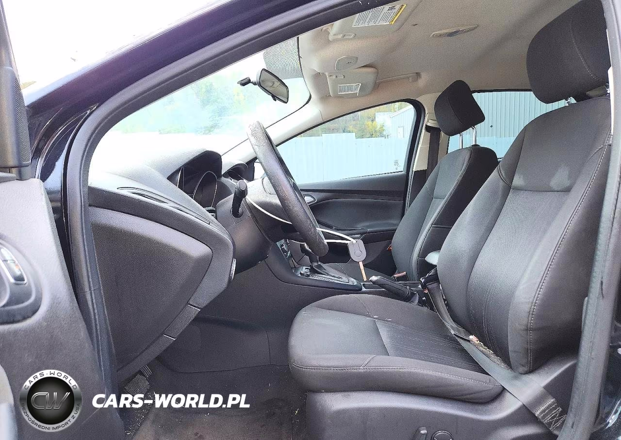 2016 Ford Focus Se VIN:1FADP3F20GL395268 - 7