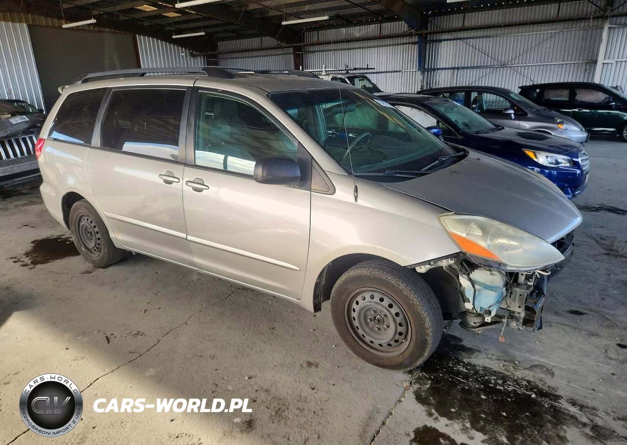 2008 Toyota Sienna Le 7-Passenger VIN:5TDZK23C98S140219 - 4