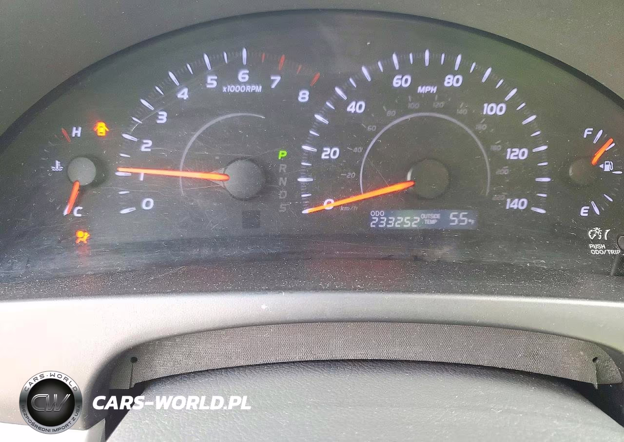 2010 Toyota Camry Le VIN:4T4BF3EKXAR066196 - 9