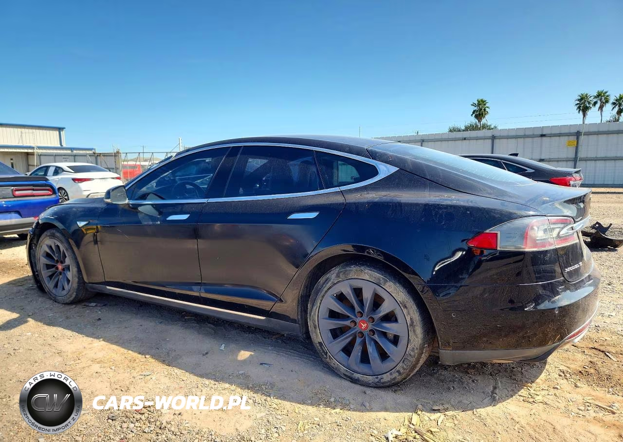2016 Tesla Model S VIN:5YJSA1E16GF129160 - 2