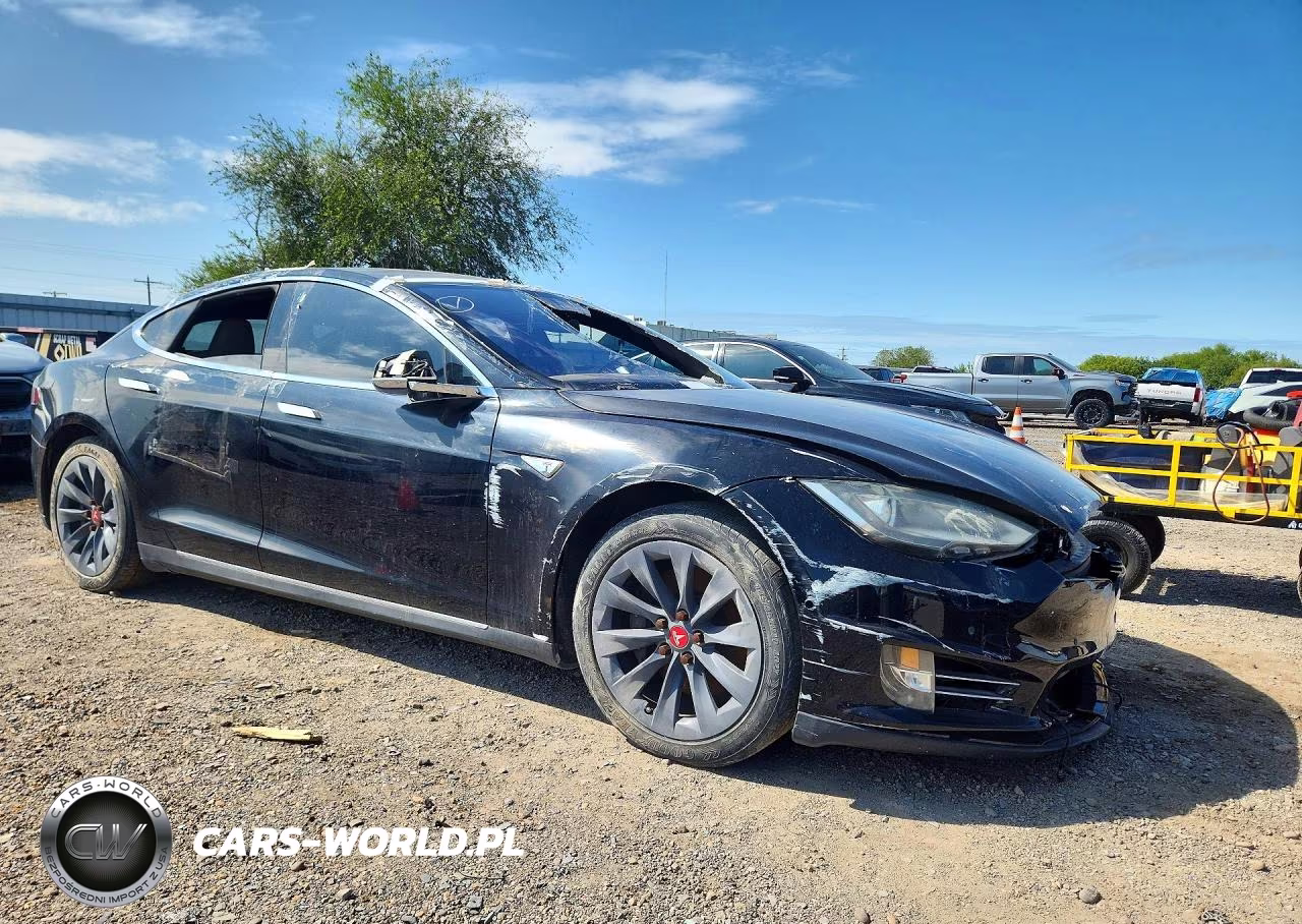 2016 Tesla Model S VIN:5YJSA1E16GF129160 - 4