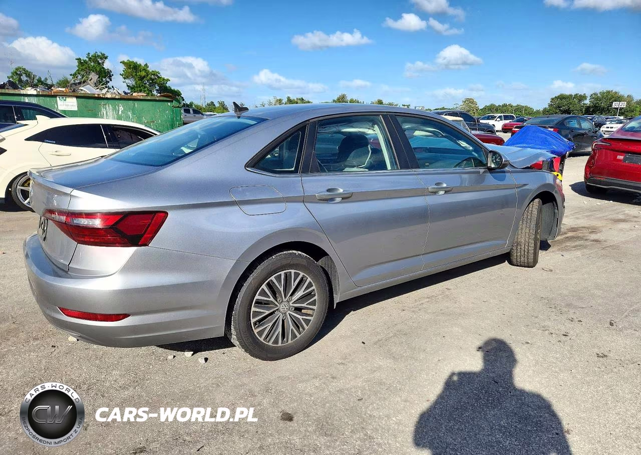 2020 Volkswagen Jetta S VIN:3VWCB7BU3LM030897 - 3