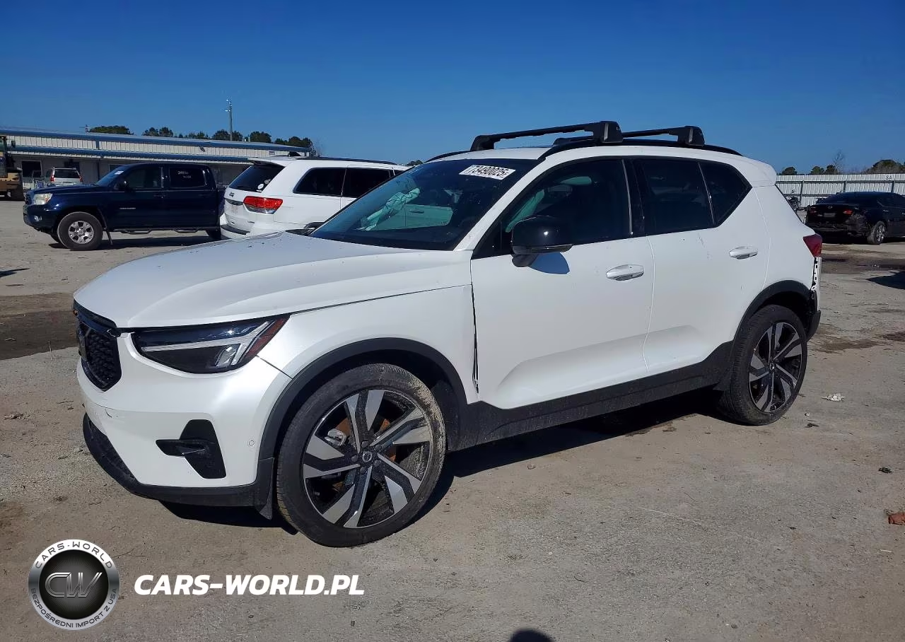 2024 Volvo Xc40 Plus