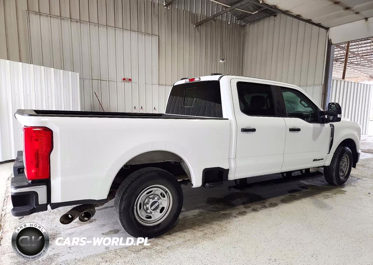 2023 Ford F250 Super Duty VIN:1FT7W2AT9PEC04049 - 3