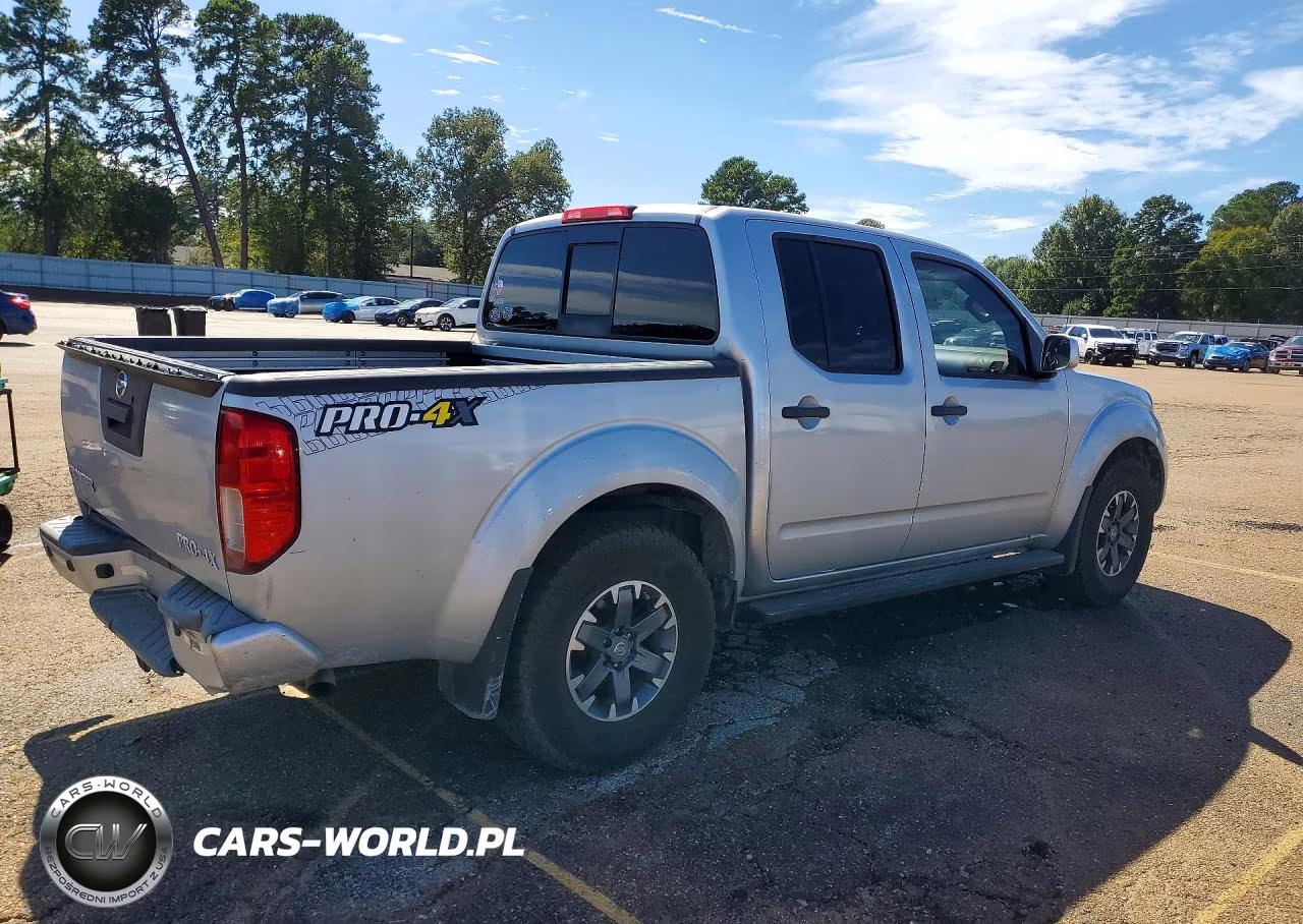 2019 Nissan Frontier Pro-4X VIN:1N6AD0EV5KN701911 - 3