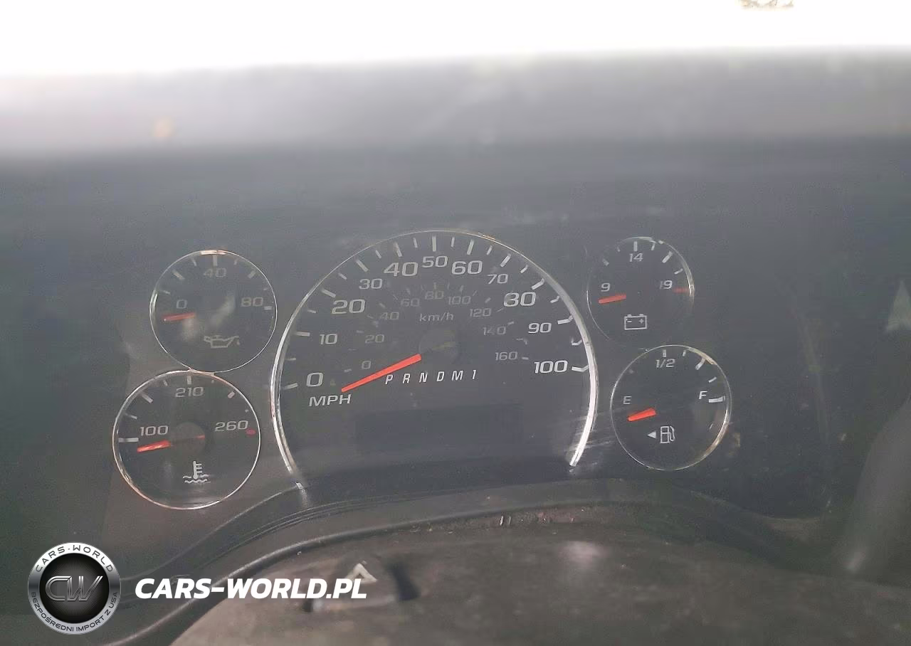 2016 Chevrolet Express G2500 VIN:1GCWGBFF2G1162892 - 9