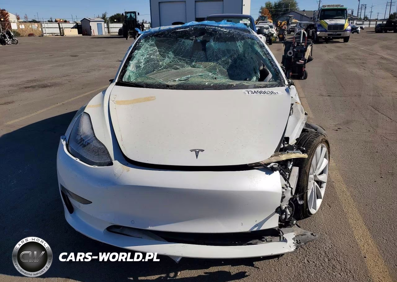 2020 Tesla Model 3 VIN:5YJ3E1EC6LF627637 - 5