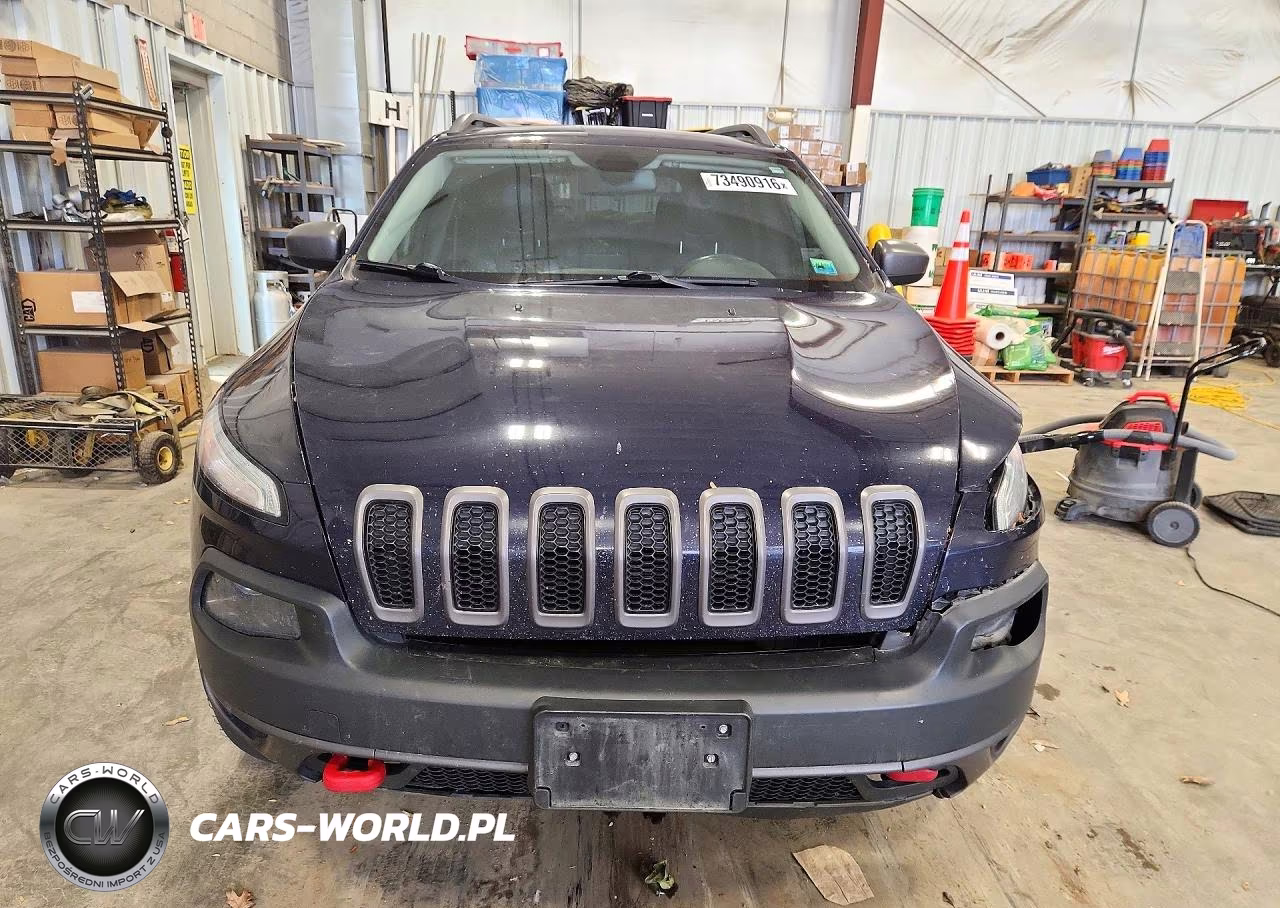 2015 Jeep Cherokee Trailhawk VIN:1C4PJMBS1FW648034 - 5