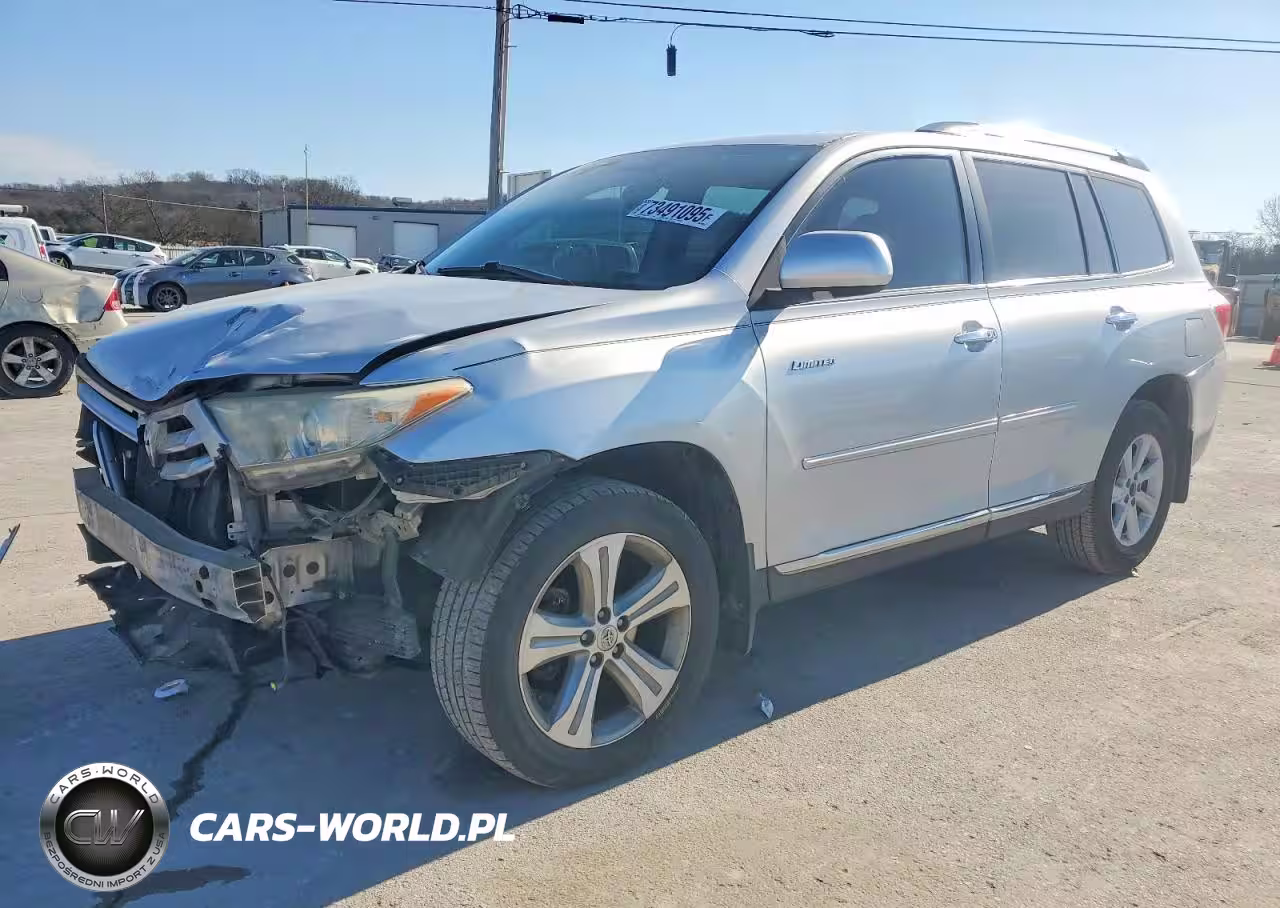 2013 Toyt Highlander Base