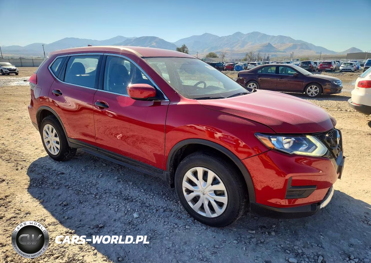 2017 Nissan Rogue S VIN:JN8AT2MV7HW261555 - 4