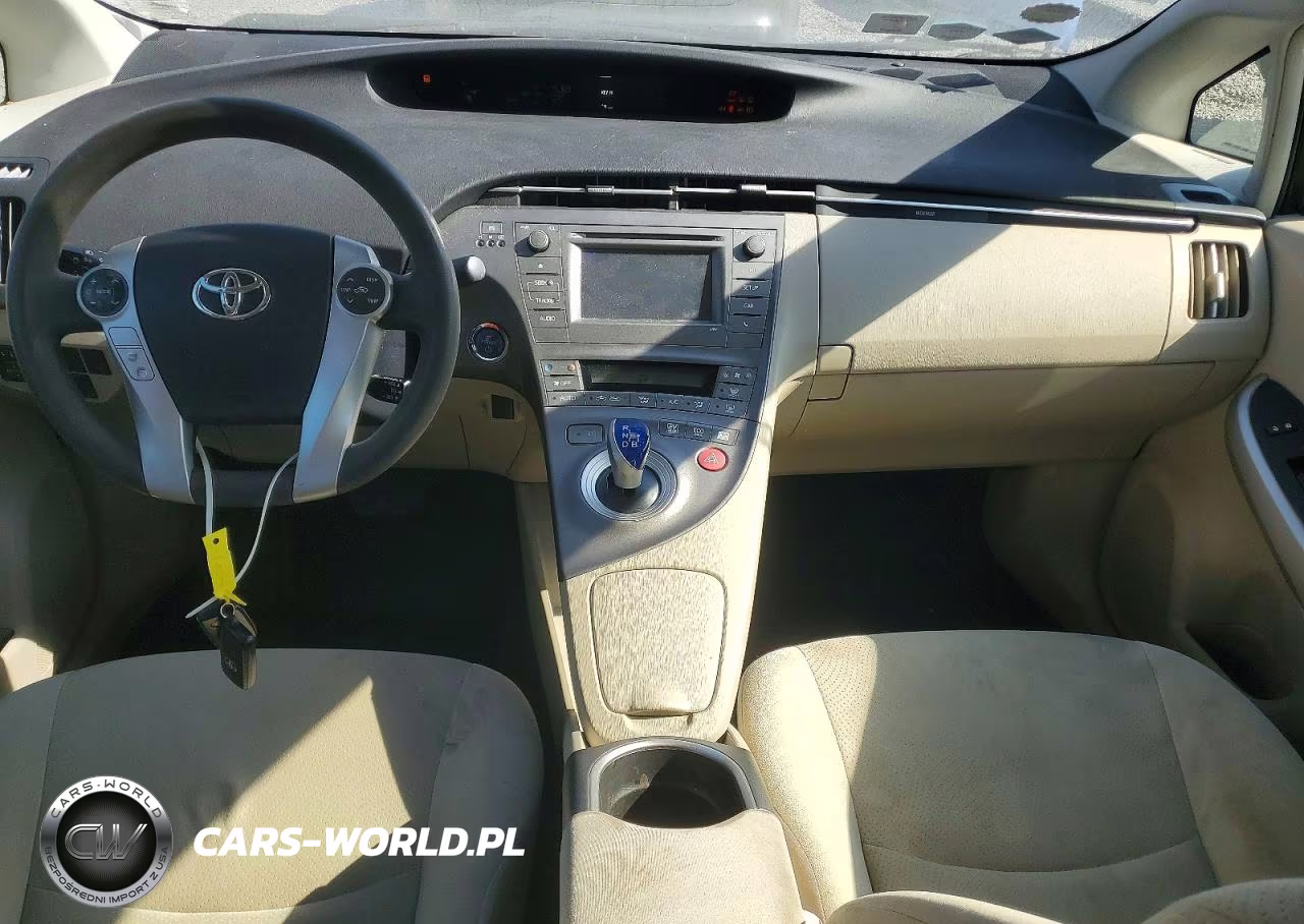 2012 Toyota Prius Two VIN:JTDKN3DU5C1492466 - 8