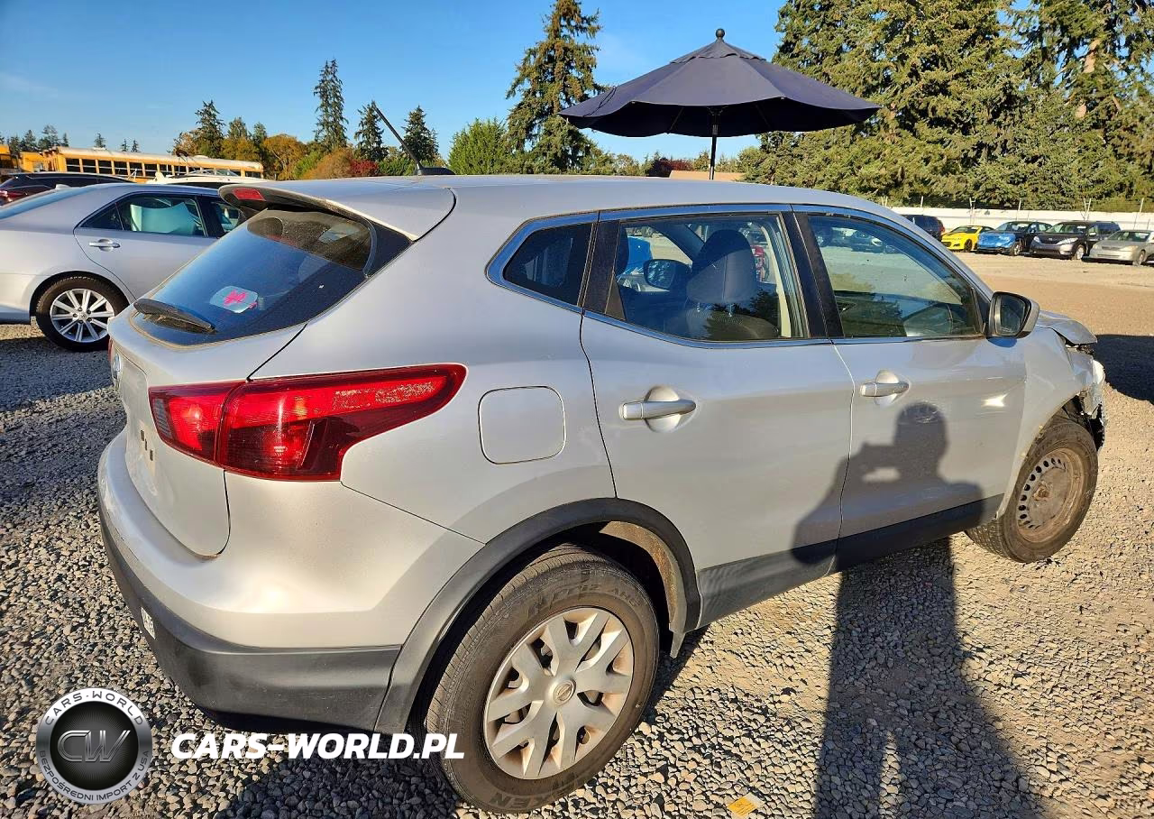 2019 Nissan Rogue Sport S VIN:JN1BJ1CP3KW213077 - 3