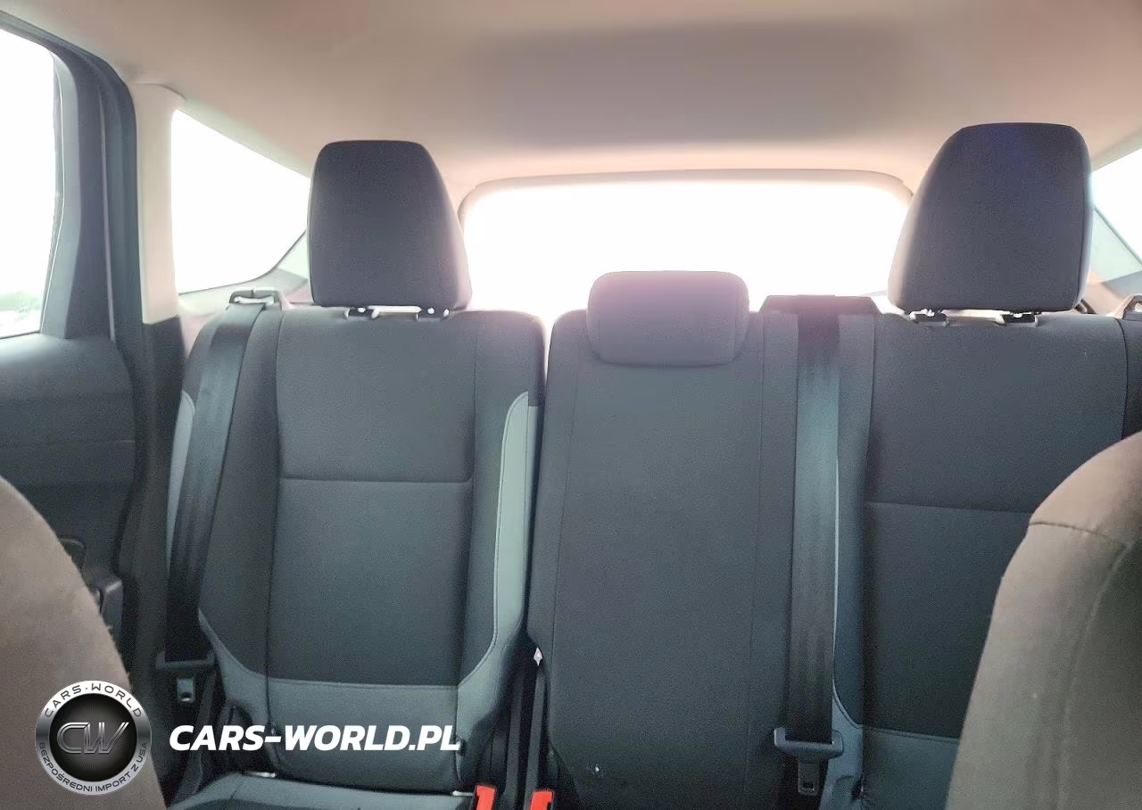 2016 Ford Escape S VIN:1FMCU0F74GUC28233 - 10