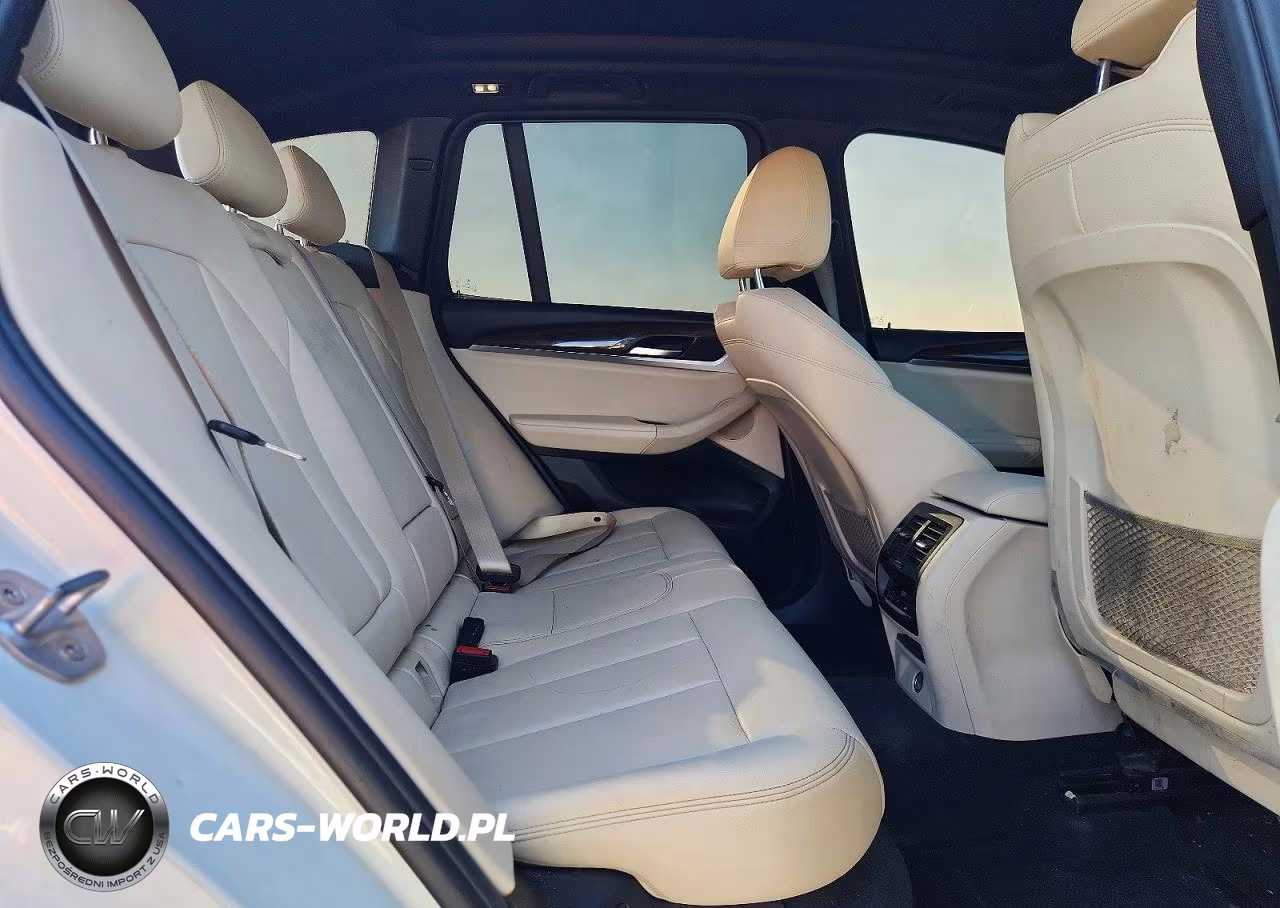 2018 BMW X3 xDrive30I VIN:5UXTR9C5XJLD69304 - 10