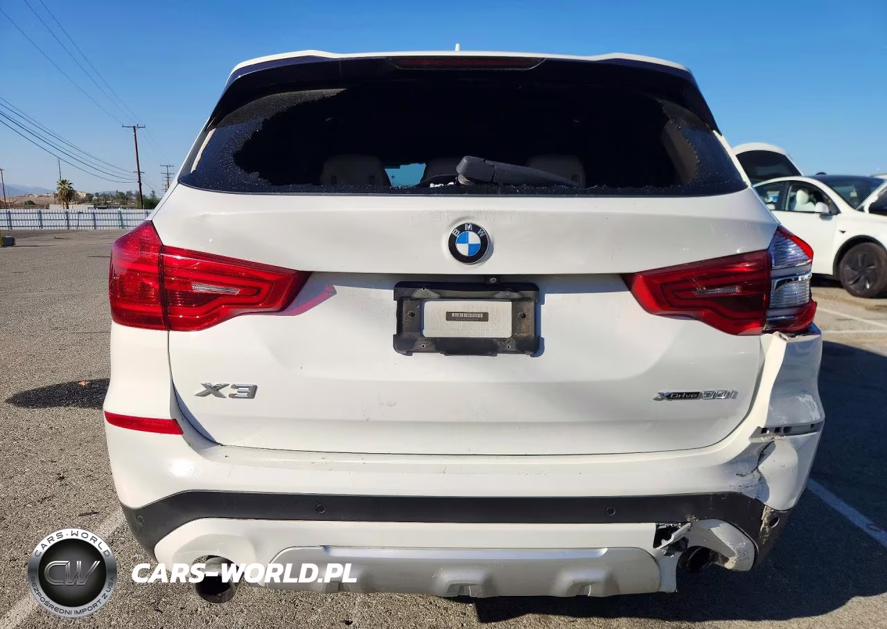 2018 BMW X3 xDrive30I VIN:5UXTR9C5XJLD69304 - 6