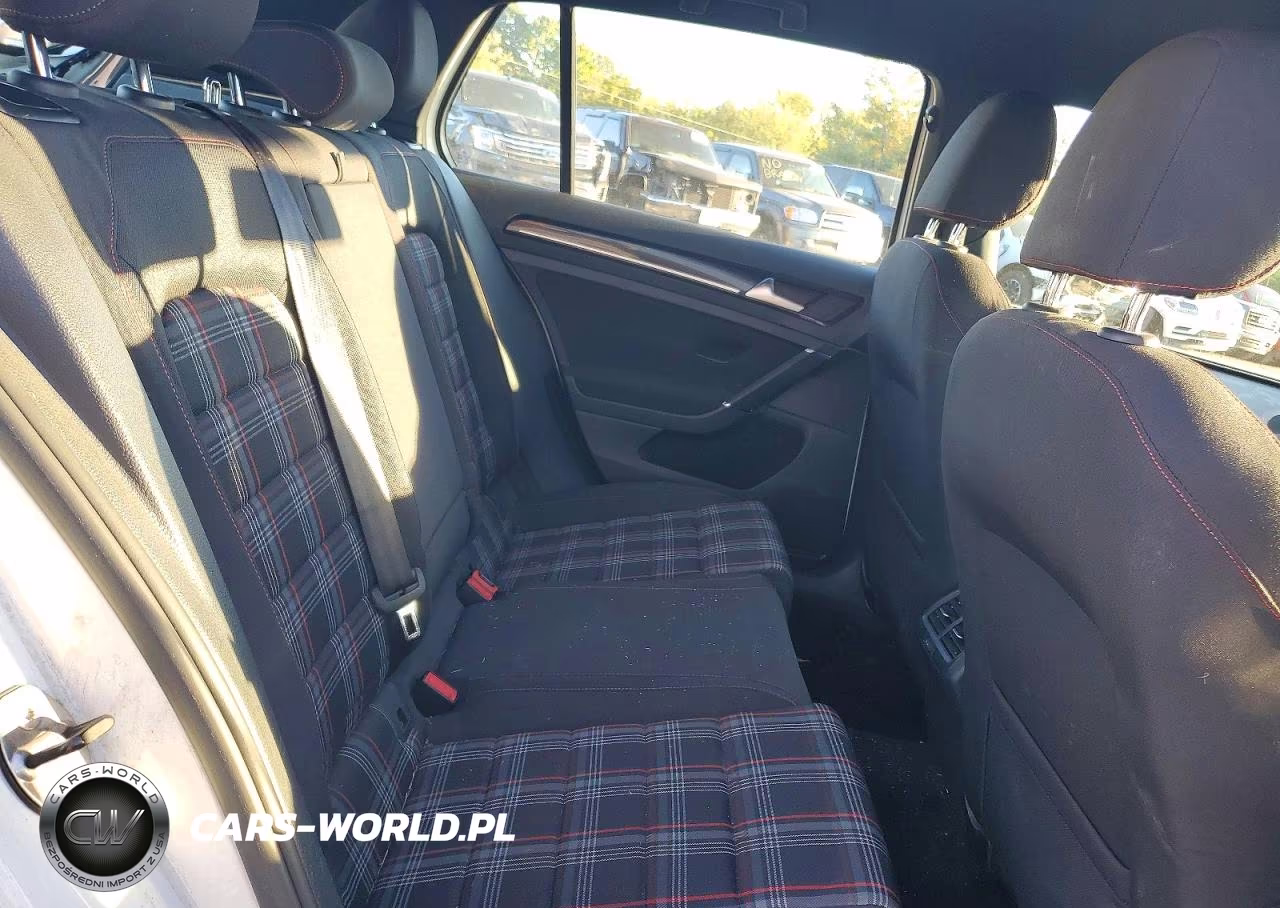 2015 Volkswagen Gti VIN:3VW4T7AU5FM058871 - 10