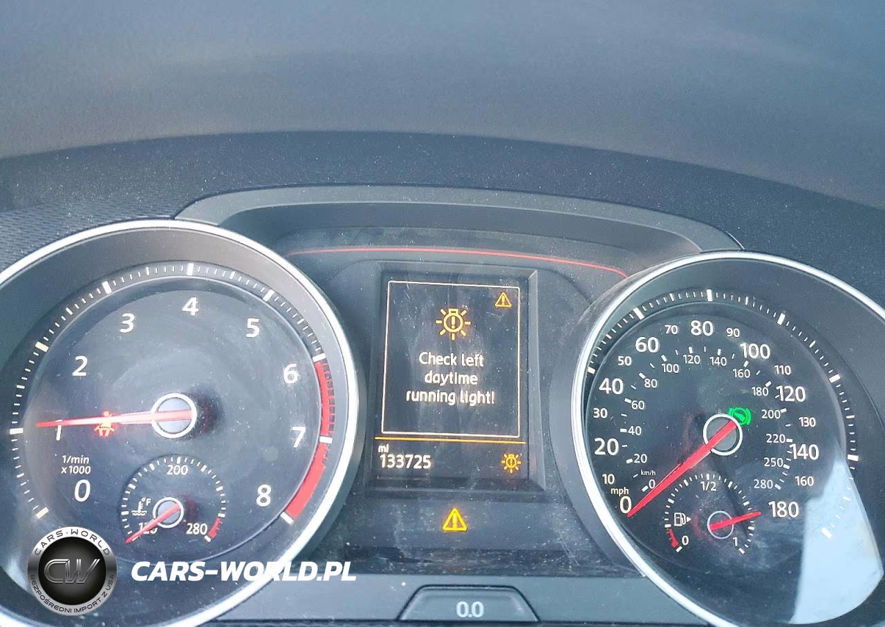 2015 Volkswagen Gti VIN:3VW4T7AU5FM058871 - 9
